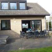 Terras met zandbak - Terasse mit Sandkasten